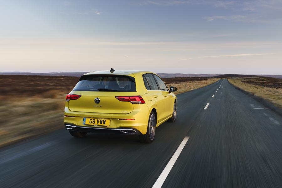  Volkswagen Golf Style 2020 года  (UK) (фото 21 из 40)